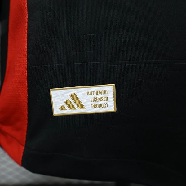 Olympique Lyonnais 2024-2025 away player image 8