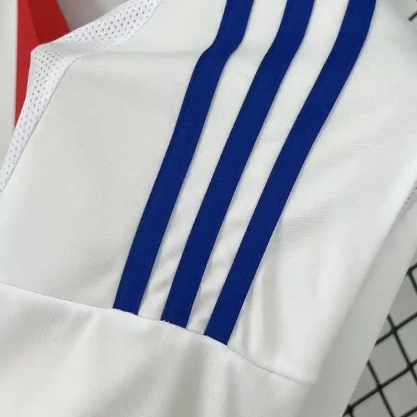 Olympique Lyonnais 2024-2025 home image 8