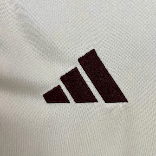 Olympique Lyonnais 2024-2025 second away image 5