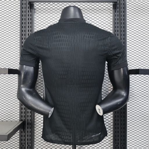 PSG Paris Saint-Germain 2025-2026 Goalkeeper image 2