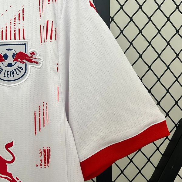 RB Leipzig 2024-2025 home image 6