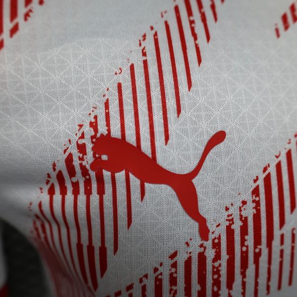 RB Leipzig 2024-2025 home player image 5