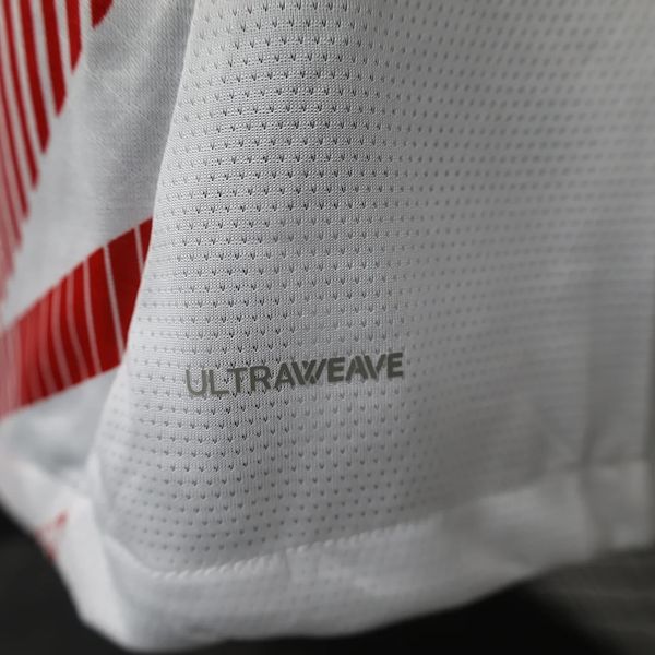 RB Leipzig 2024-2025 home player image 8