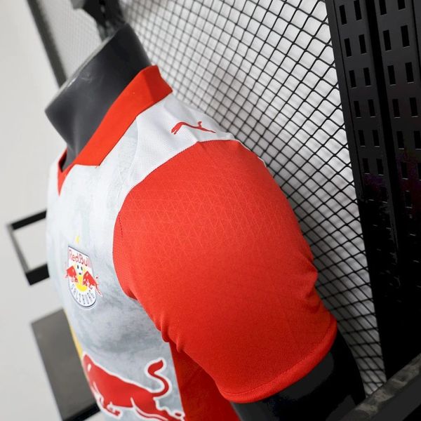 RB Leipzig 2025-2026 home player image 5