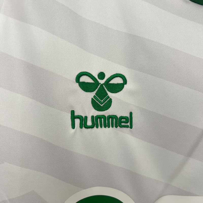 Real Betis 2025-2026 goalkeeper image 8