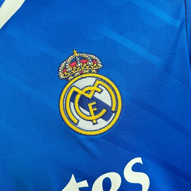 Real Madrid 2025-2026 Second away image 6