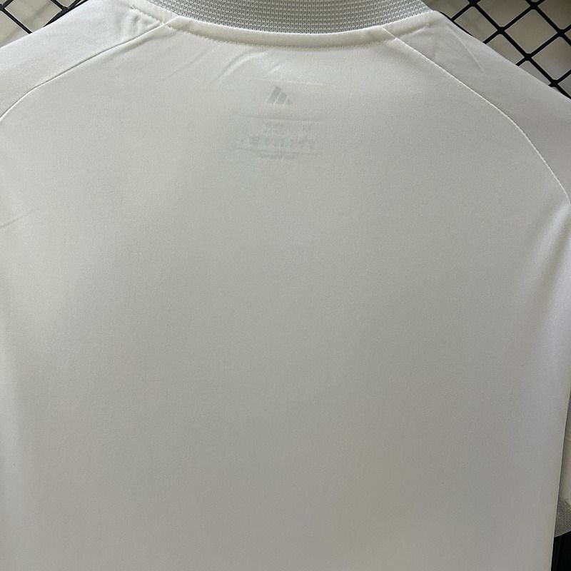 Real Madrid 2025-2026 home image 6