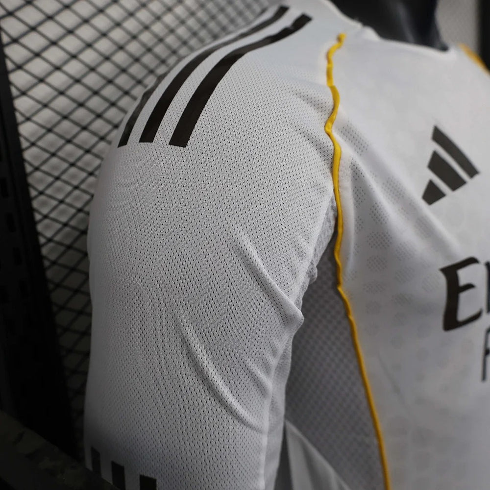 Real Madrid 2025-2026 home Long Sleeve image 5