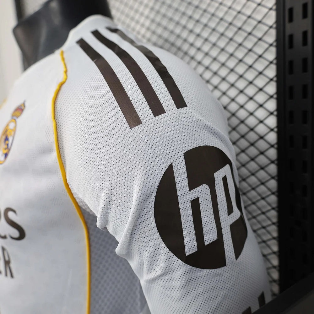 Real Madrid 2025-2026 home Long Sleeve image 6