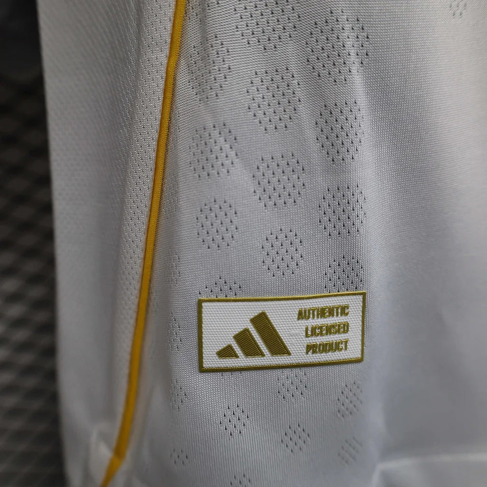 Real Madrid 2025-2026 home Long Sleeve image 9