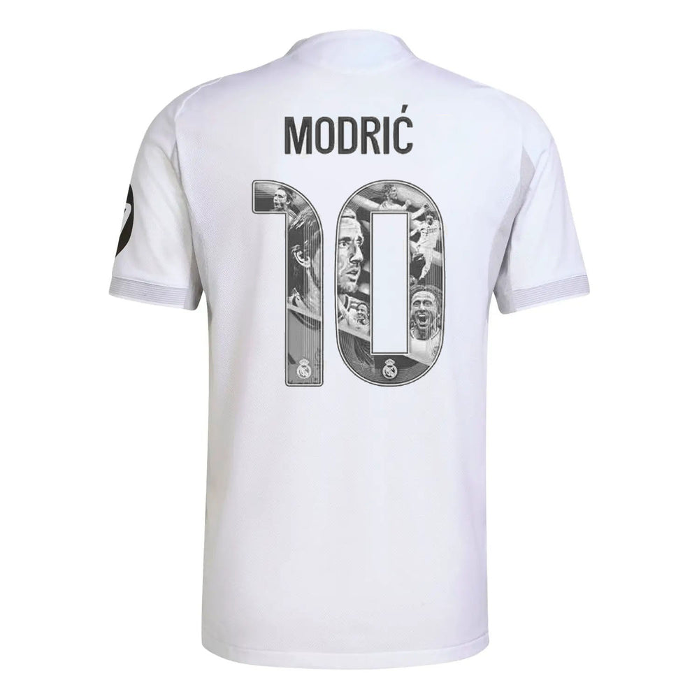 Real Madrid 2025-2026 home Player Highly Customized image 4