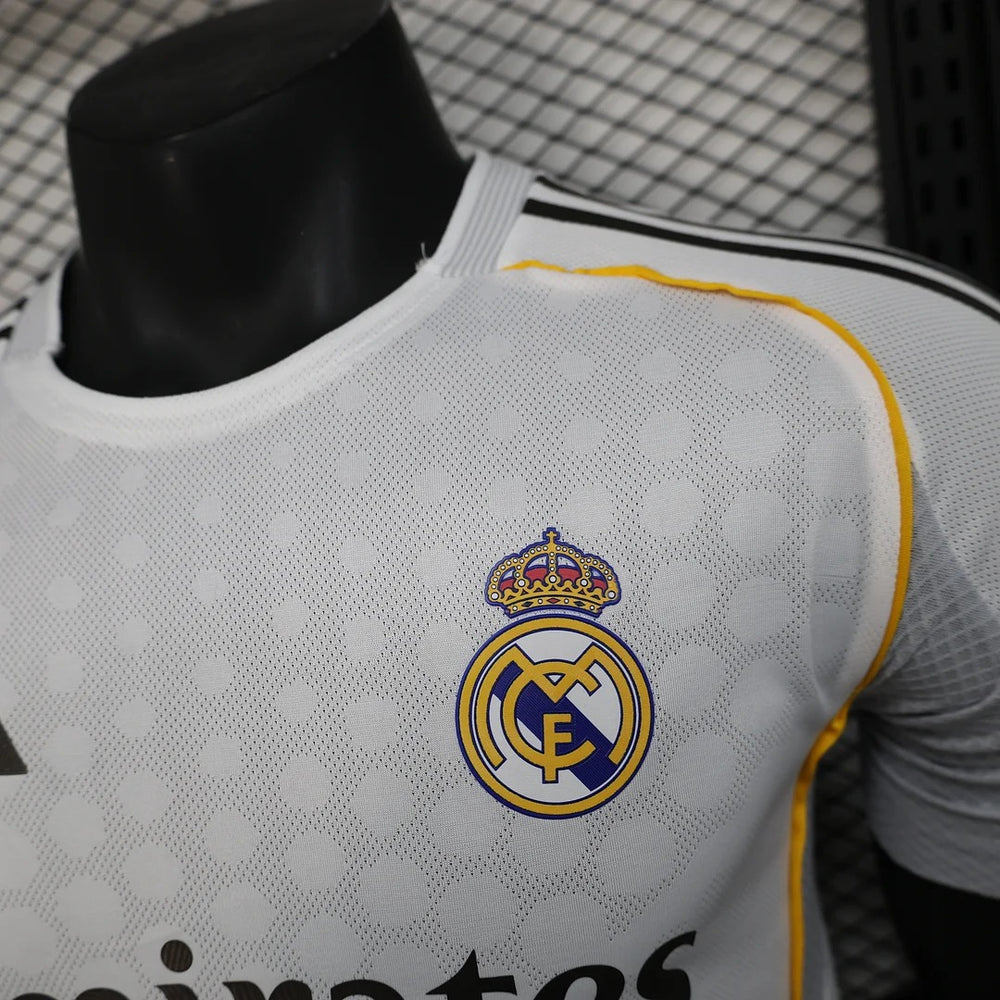 Real Madrid 2025-2026 home player image 5