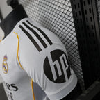 Real Madrid 2025-2026 home player image 7