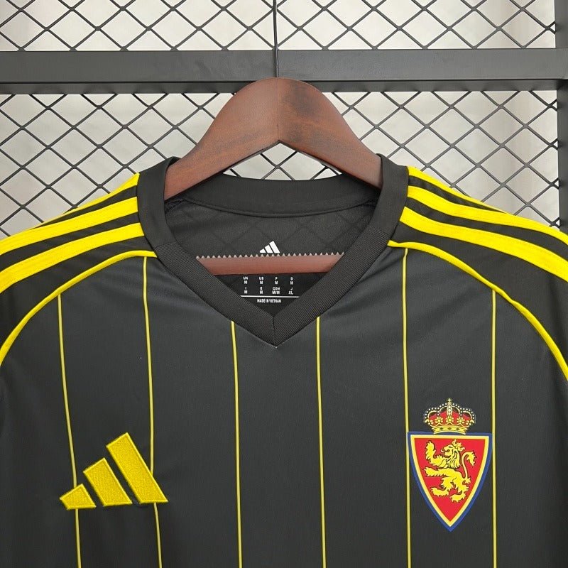 Real Zaragoza 2025-2026 away image 3