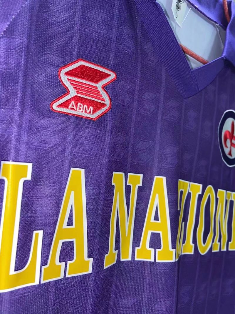 Retro ACF Fiorentina 1989-1990 home image 3
