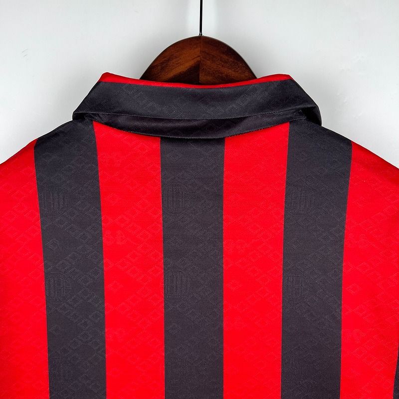 Retro AC Milan 1989-1990 home image 4