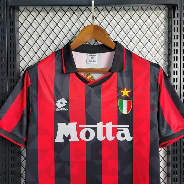 Retro AC Milan 1993-1994 home image 4