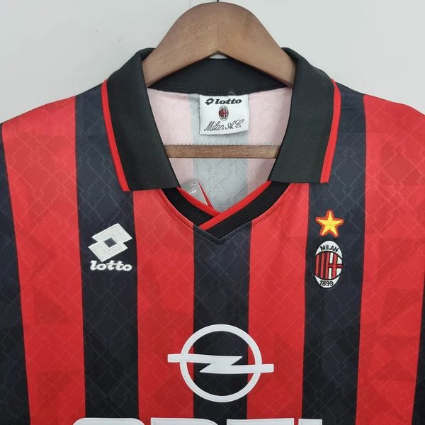 Retro AC Milan 1995-1996 home image 3