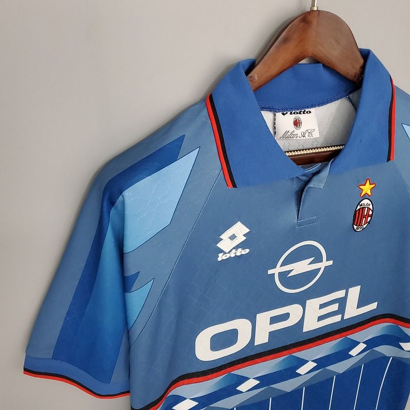 Retro AC Milan 1995-1996 third away image 5