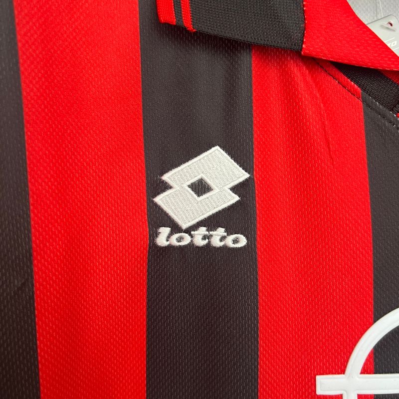 Retro AC Milan 1997-1998 home image 6