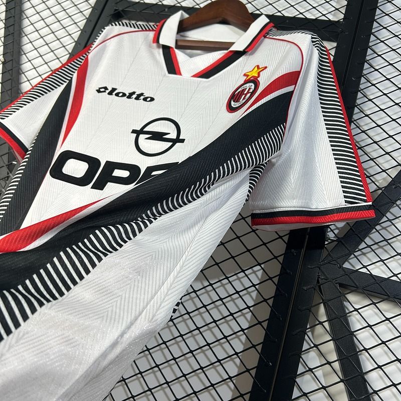Retro AC Milan 1998-1999 away image 5