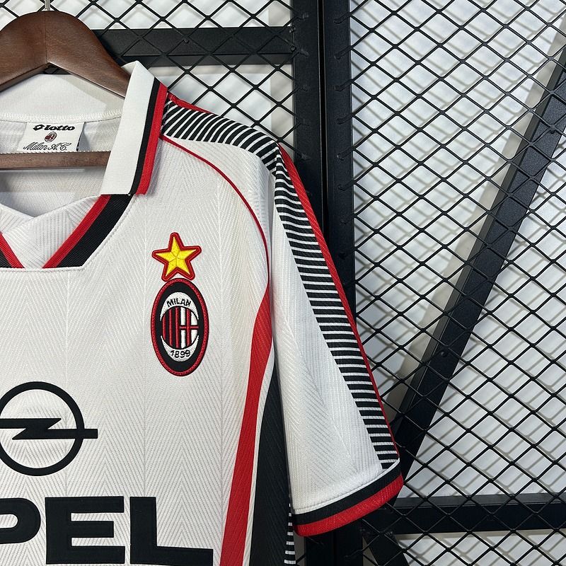 Retro AC Milan 1998-1999 away image 6