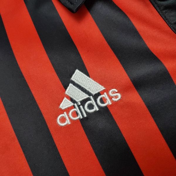 Retro AC Milan 1999-2000 home image 8