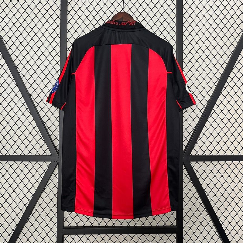 Retro AC Milan 2000-2001 home image 2