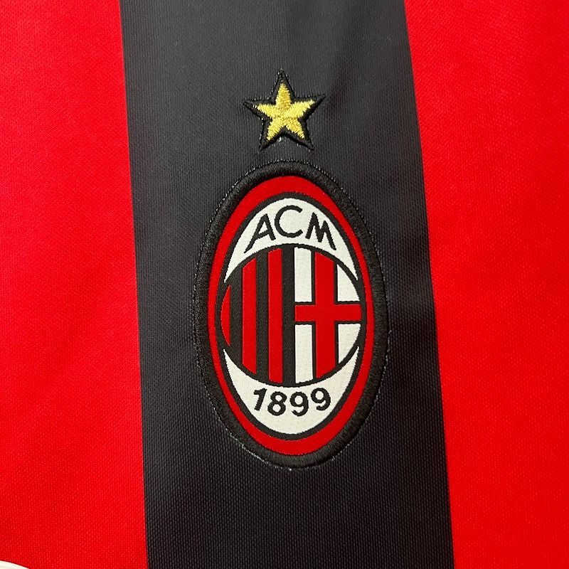 Retro AC Milan 2000-2001 home image 7