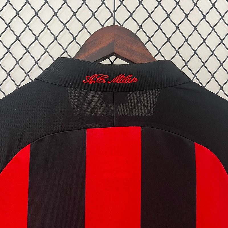 Retro AC Milan 2000-2002 home image 4