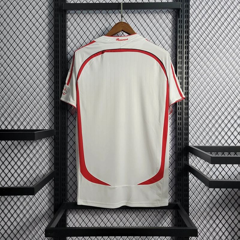 Retro AC Milan 2006-2007 away image 3
