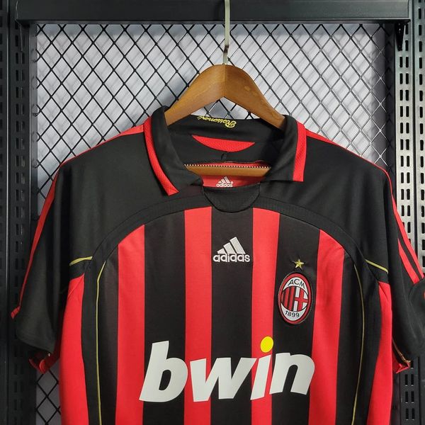 Retro AC Milan 2006-2007 home image 3