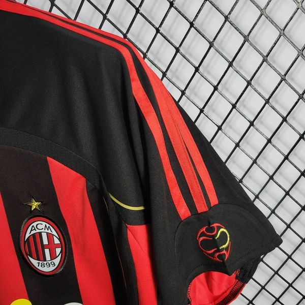 Retro AC Milan 2006-2007 home image 5