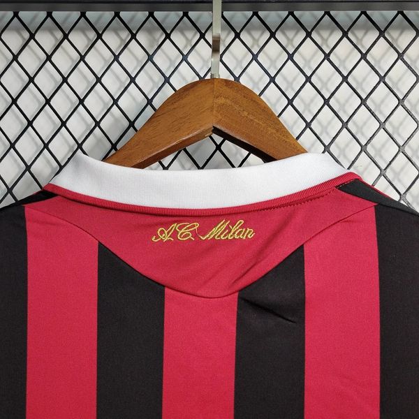 Retro AC Milan 2009-2010 home image 5