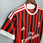 Retro AC Milan 2011-2012 home image 3