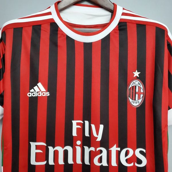 Retro AC Milan 2011-2012 home image 4