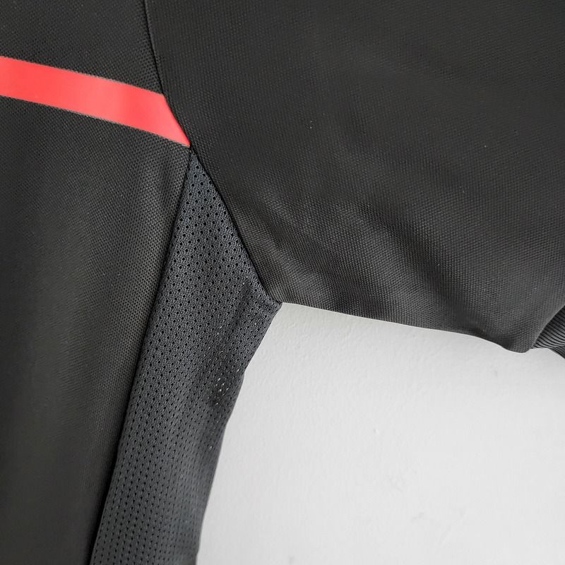 Retro AC Milan 2011-2012 third away image 5