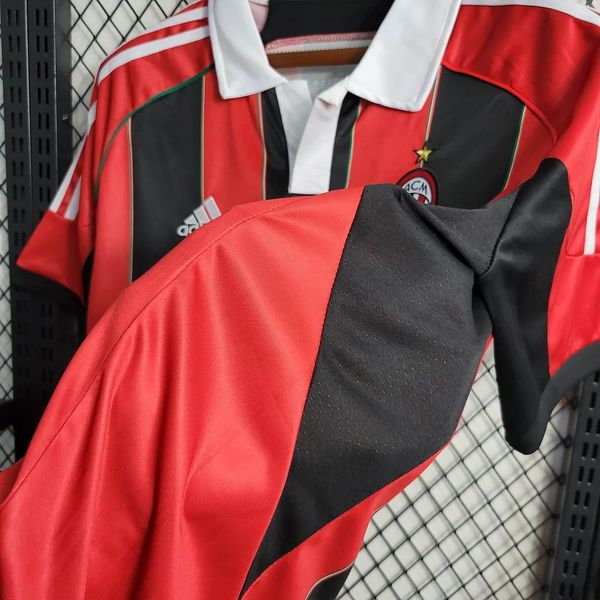 Retro AC Milan 2012-2013 home image 5
