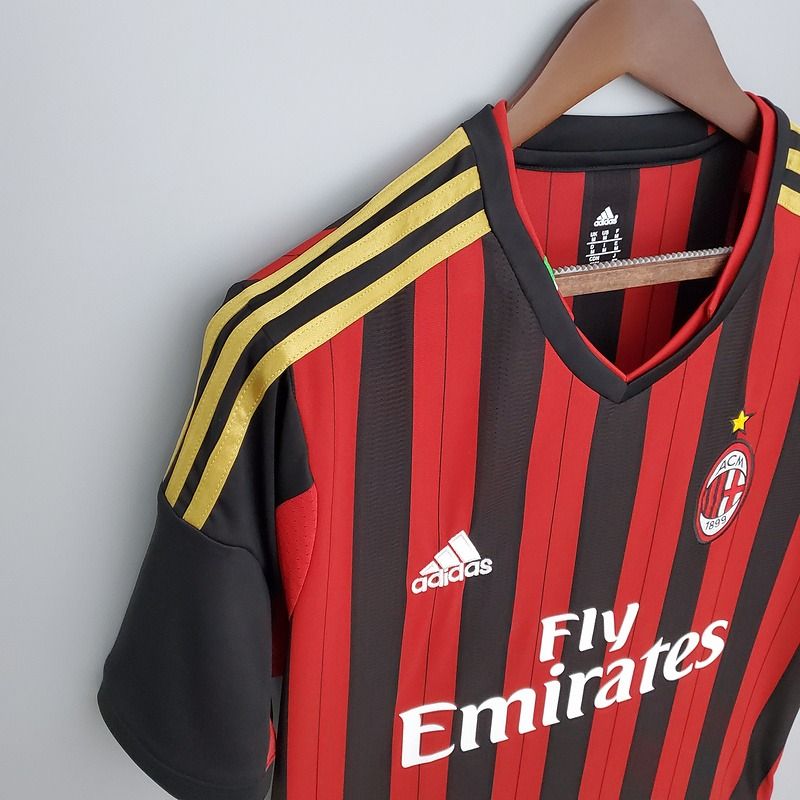 Retro AC Milan 2013-2014 home image 5