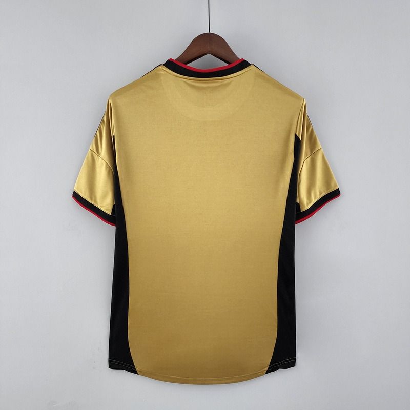 Retro AC Milan 2013-2014 second away image 2