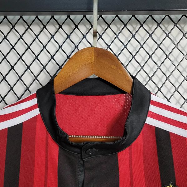 Retro AC Milan 2014-2015 home image 4