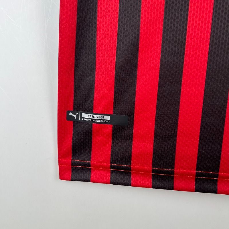 Retro AC Milan 2019-2020 home image 9