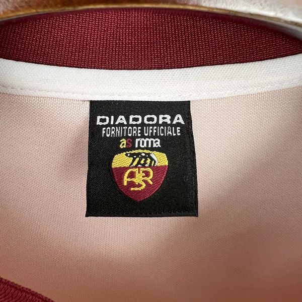 Retro AS Roma 1997-1998 home image 4