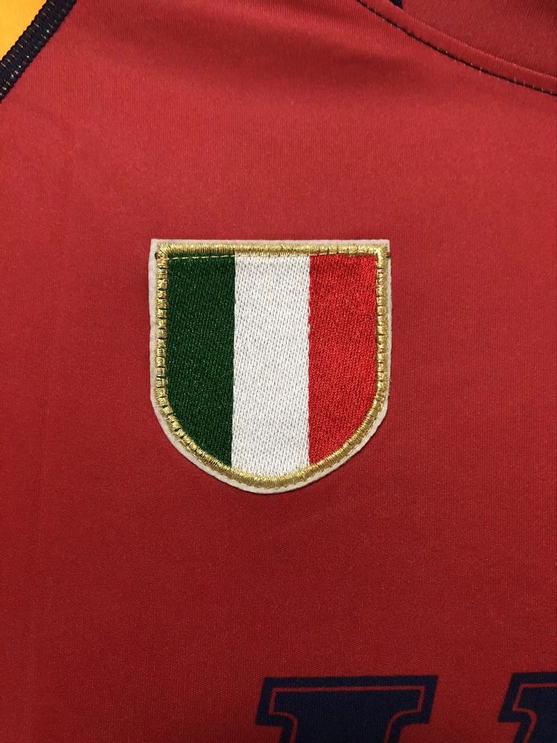 Retro AS Roma 2000-2001 home image 3