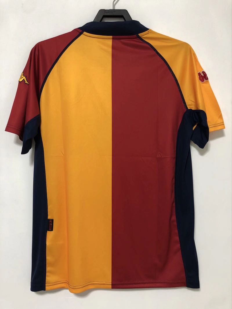 Retro AS Roma 2000-2001 home image 4