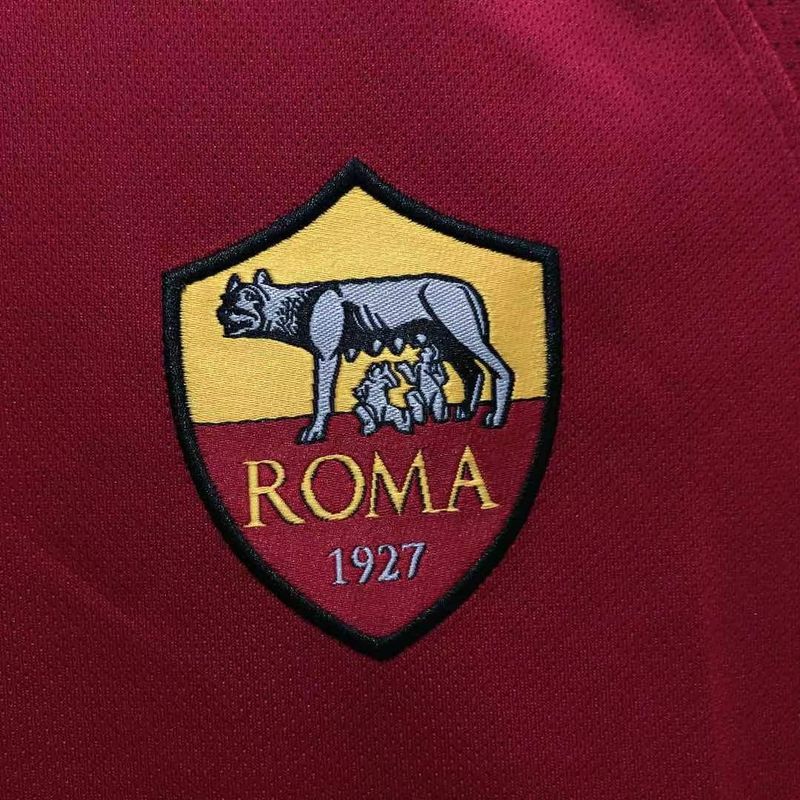 Retro AS Roma 2017-2018 home image 9