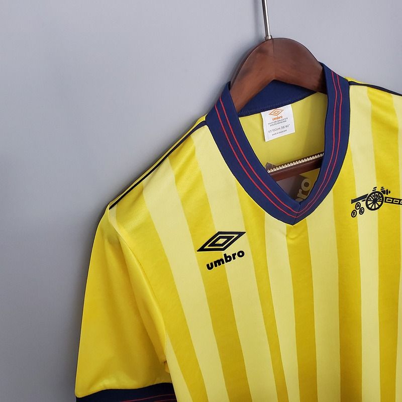 Retro Arsenal FC 1983-1986 away image 5