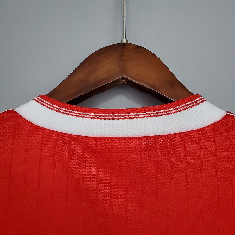 Retro Arsenal FC 1983-1986 home image 4