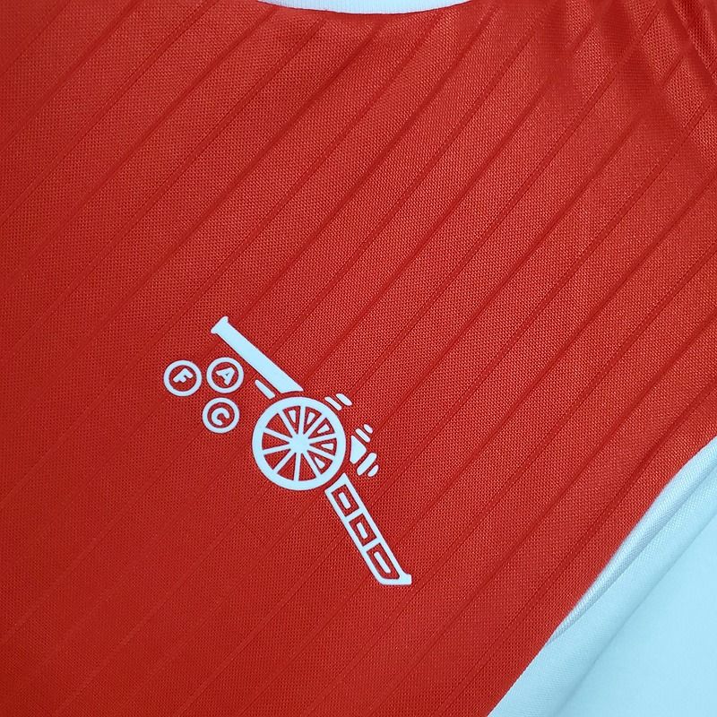 Retro Arsenal FC 1983-1986 home image 6