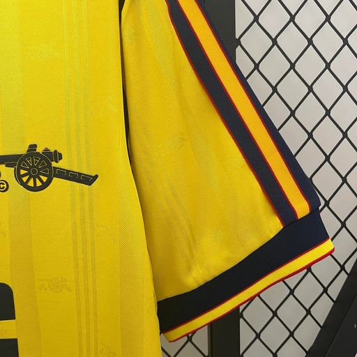 Retro Arsenal FC 1986-1988 away image 5